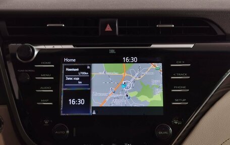 Toyota Camry, 2018 год, 2 045 450 рублей, 15 фотография