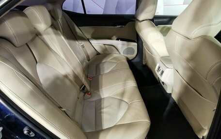 Toyota Camry, 2018 год, 2 045 450 рублей, 11 фотография