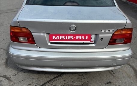 BMW 5 серия, 2002 год, 600 000 рублей, 4 фотография