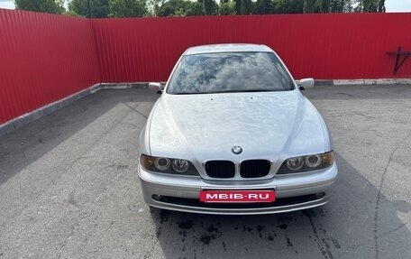 BMW 5 серия, 2002 год, 600 000 рублей, 3 фотография