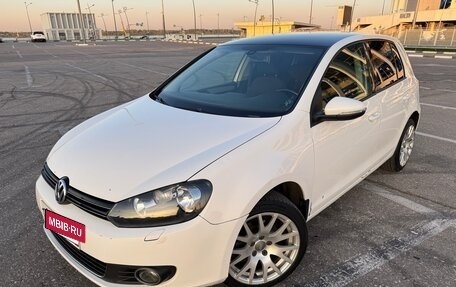 Volkswagen Golf VI, 2010 год, 865 000 рублей, 2 фотография