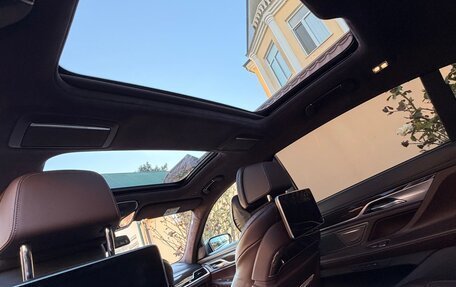 BMW 7 серия, 2019 год, 6 990 000 рублей, 14 фотография