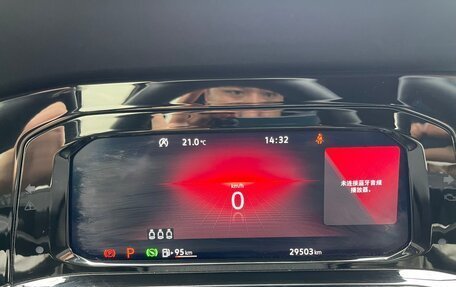 Volkswagen Golf VIII, 2022 год, 2 640 000 рублей, 9 фотография