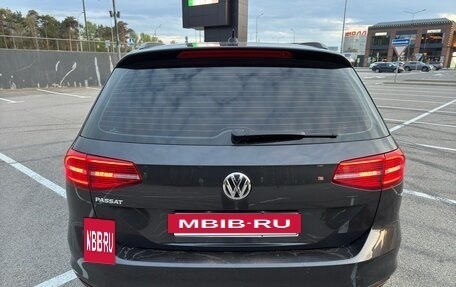 Volkswagen Passat B8 рестайлинг, 2018 год, 1 600 000 рублей, 3 фотография