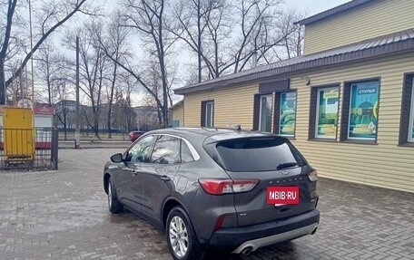 Ford Escape, 2019 год, 1 850 000 рублей, 3 фотография