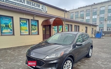 Ford Escape, 2019 год, 1 850 000 рублей, 9 фотография
