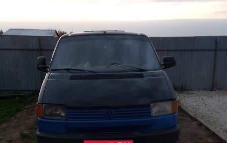 Volkswagen Transporter T4, 1992 год, 170 000 рублей, 2 фотография