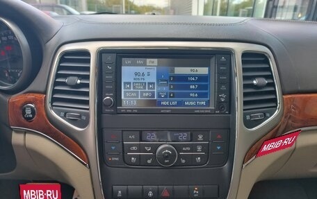 Jeep Grand Cherokee, 2012 год, 1 990 000 рублей, 29 фотография