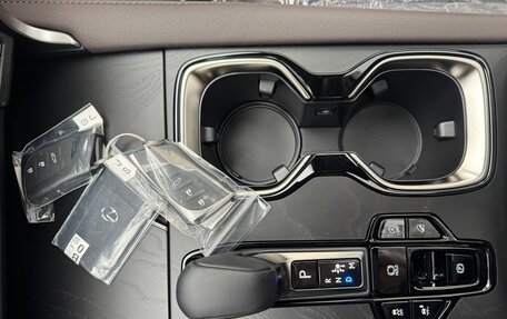 Lexus RX IV рестайлинг, 2025 год, 11 350 000 рублей, 28 фотография