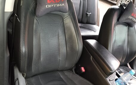 KIA Optima III, 2011 год, 1 000 000 рублей, 12 фотография