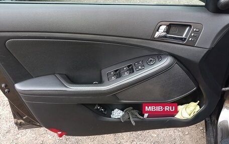KIA Optima III, 2011 год, 1 000 000 рублей, 13 фотография