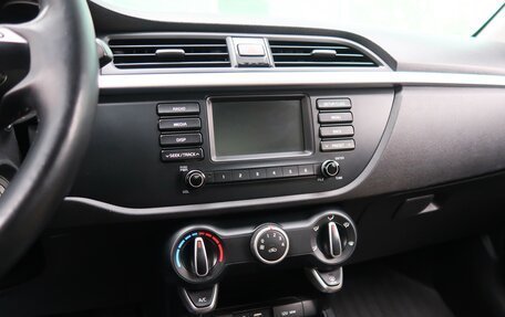 KIA Rio IV, 2019 год, 1 399 000 рублей, 18 фотография