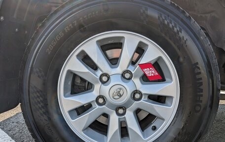 Toyota Land Cruiser 200, 2008 год, 3 200 000 рублей, 11 фотография