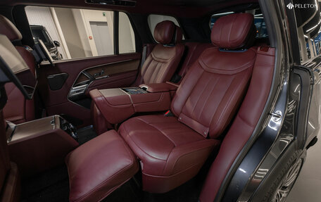 Land Rover Range Rover IV рестайлинг, 2023 год, 24 000 000 рублей, 14 фотография