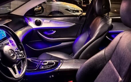 Mercedes-Benz E-Класс, 2020 год, 2 400 000 рублей, 13 фотография