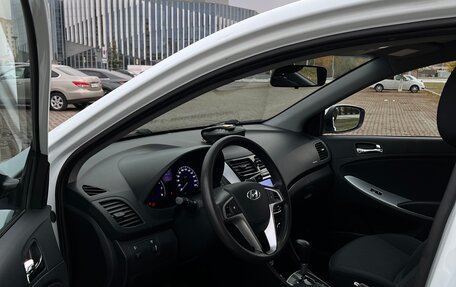 Hyundai Solaris II рестайлинг, 2013 год, 890 000 рублей, 7 фотография