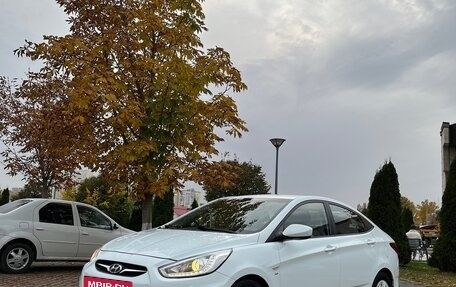 Hyundai Solaris II рестайлинг, 2013 год, 890 000 рублей, 6 фотография