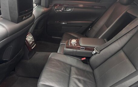 Mercedes-Benz S-Класс, 2009 год, 2 000 000 рублей, 13 фотография