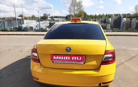 Skoda Octavia, 2018 год, 700 000 рублей, 4 фотография