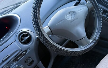 Toyota Vitz, 2000 год, 230 000 рублей, 6 фотография