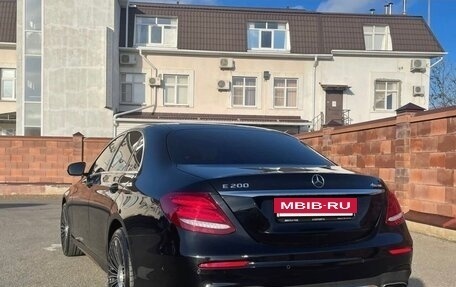 Mercedes-Benz E-Класс, 2019 год, 3 500 000 рублей, 2 фотография