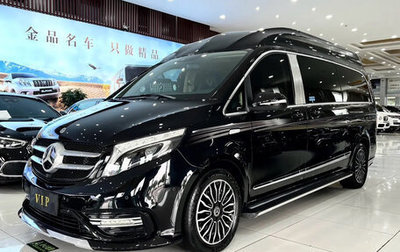 Mercedes-Benz V-Класс, 2022 год, 7 100 000 рублей, 1 фотография