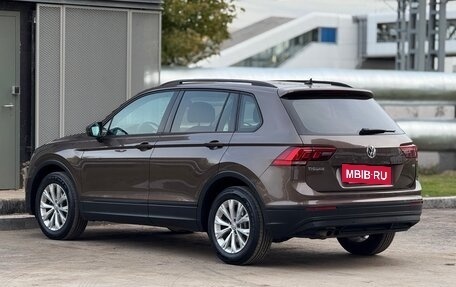 Volkswagen Tiguan II, 2018 год, 2 200 000 рублей, 7 фотография