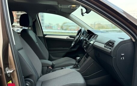 Volkswagen Tiguan II, 2018 год, 2 200 000 рублей, 9 фотография