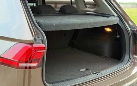 Volkswagen Tiguan II, 2018 год, 2 200 000 рублей, 22 фотография
