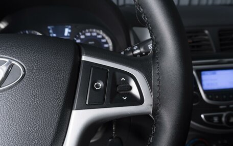 Hyundai Solaris II рестайлинг, 2013 год, 859 000 рублей, 16 фотография