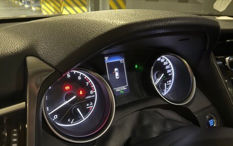 Toyota Camry, 2018 год, 2 390 000 рублей, 2 фотография