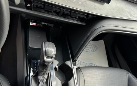 Toyota Camry, 2024 год, 4 100 000 рублей, 13 фотография