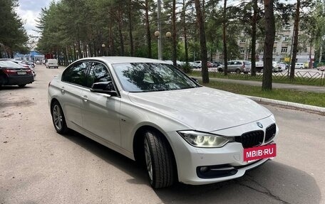 BMW 3 серия, 2013 год, 1 670 000 рублей, 3 фотография