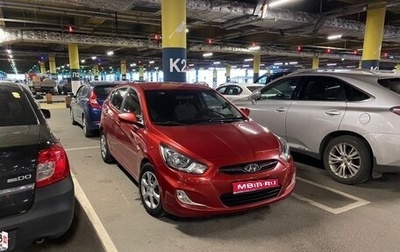 Hyundai Solaris II рестайлинг, 2011 год, 650 000 рублей, 1 фотография