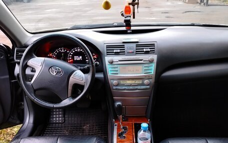 Toyota Camry, 2008 год, 1 230 000 рублей, 8 фотография