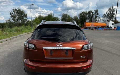 Infiniti FX I, 2007 год, 950 000 рублей, 9 фотография