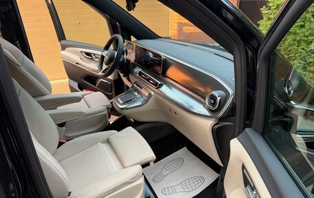 Mercedes-Benz V-Класс, 2025 год, 13 800 000 рублей, 14 фотография