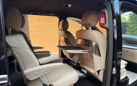 Mercedes-Benz V-Класс, 2025 год, 13 800 000 рублей, 24 фотография