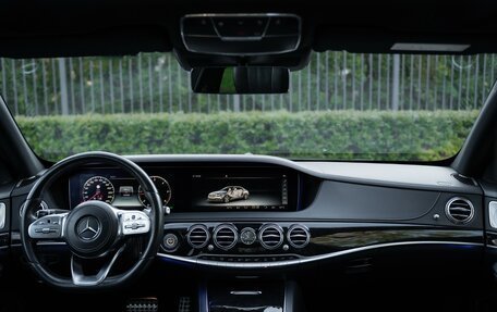 Mercedes-Benz S-Класс, 2018 год, 4 450 000 рублей, 9 фотография