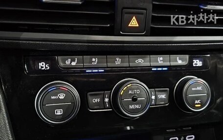 Volkswagen Jetta VII, 2021 год, 1 650 099 рублей, 15 фотография