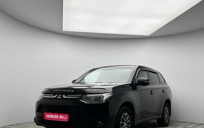Mitsubishi Outlander III рестайлинг 3, 2013 год, 1 200 000 рублей, 1 фотография