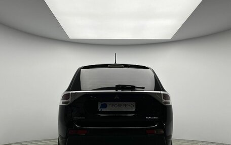 Mitsubishi Outlander III рестайлинг 3, 2013 год, 1 200 000 рублей, 11 фотография