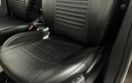 Renault Logan II, 2018 год, 900 000 рублей, 12 фотография