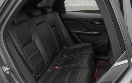 Jaguar F-Pace, 2018 год, 3 150 000 рублей, 7 фотография