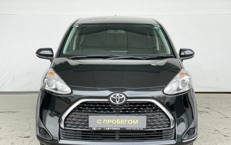 Toyota Sienta II, 2019 год, 1 588 000 рублей, 2 фотография