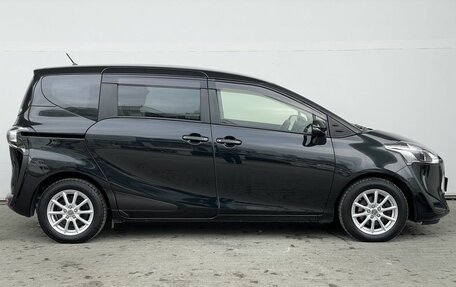 Toyota Sienta II, 2019 год, 1 588 000 рублей, 5 фотография