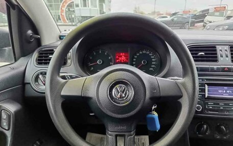 Volkswagen Polo VI (EU Market), 2013 год, 749 000 рублей, 16 фотография