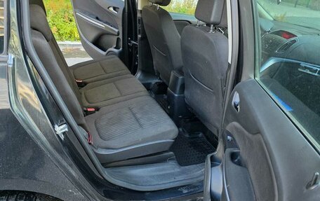 Opel Zafira C рестайлинг, 2012 год, 890 000 рублей, 5 фотография