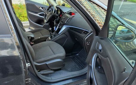 Opel Zafira C рестайлинг, 2012 год, 890 000 рублей, 8 фотография