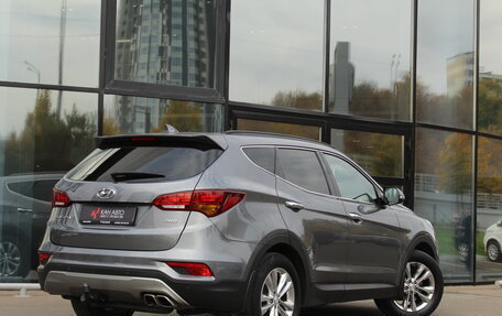Hyundai Santa Fe III рестайлинг, 2017 год, 1 989 000 рублей, 2 фотография